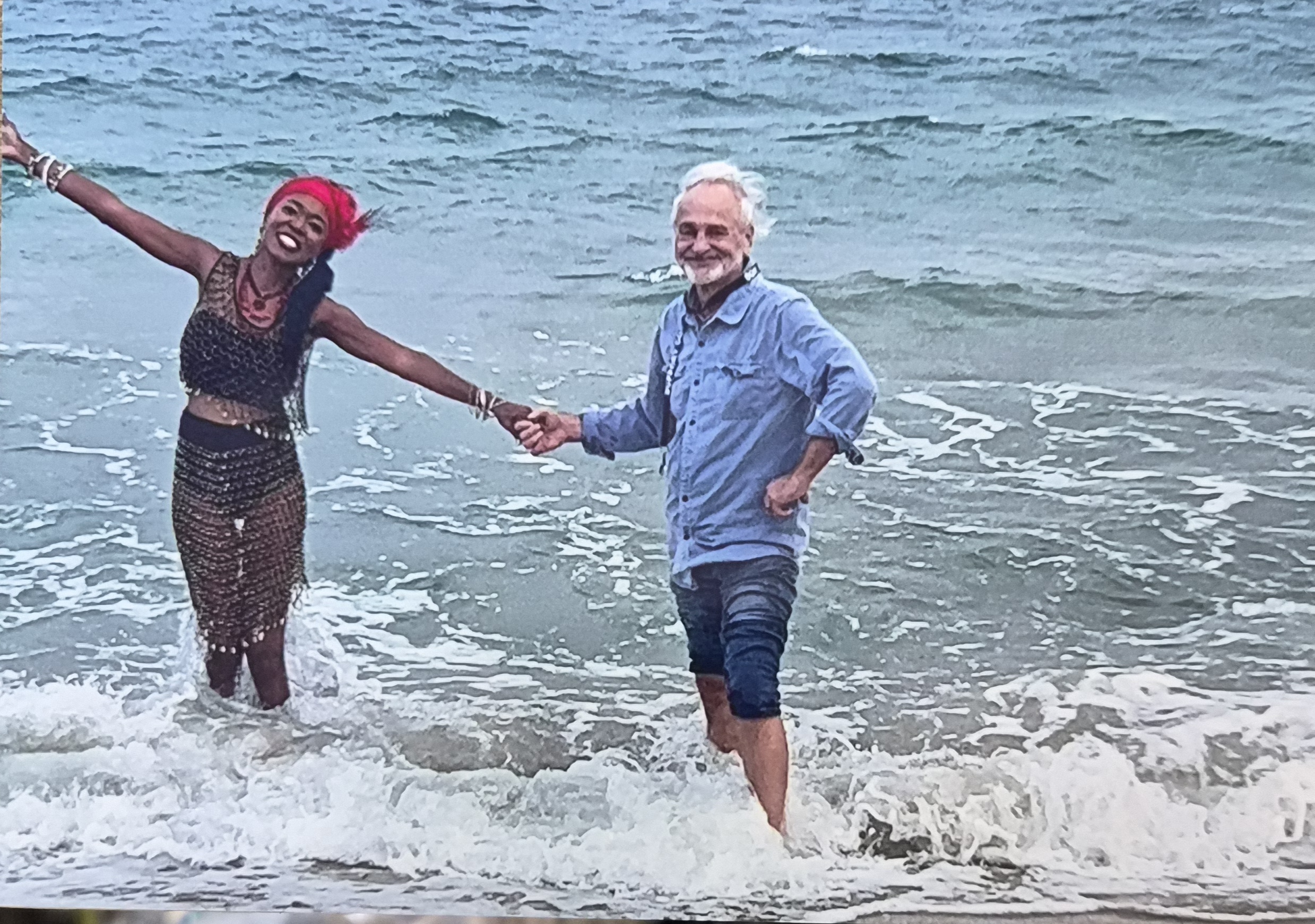 Heli and Paolo at the beach